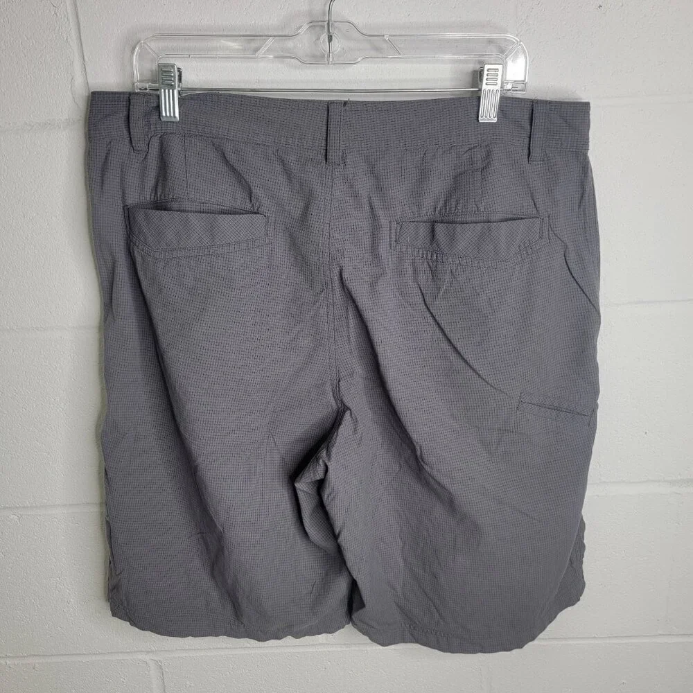 Lululemon Shorts Men's Gray Kahuna Flat Front Hybrid Chino 10” Inseam 38 Golf